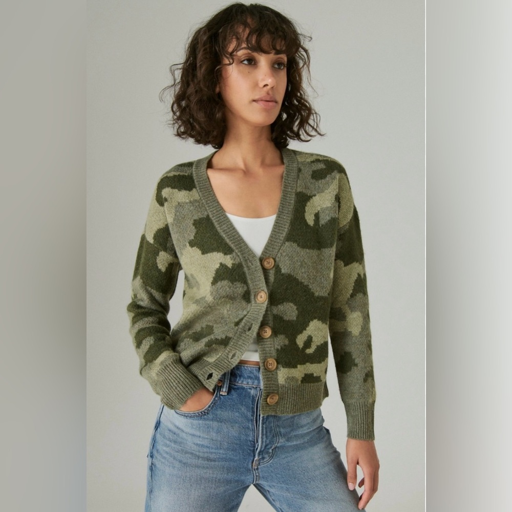 Lucky Brand Green Camo V-Neck Button Cardigan